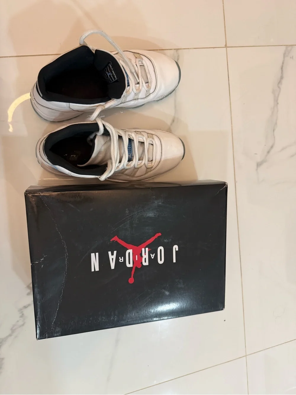 Jordan Men’s White and Black Low-Top Sneakers